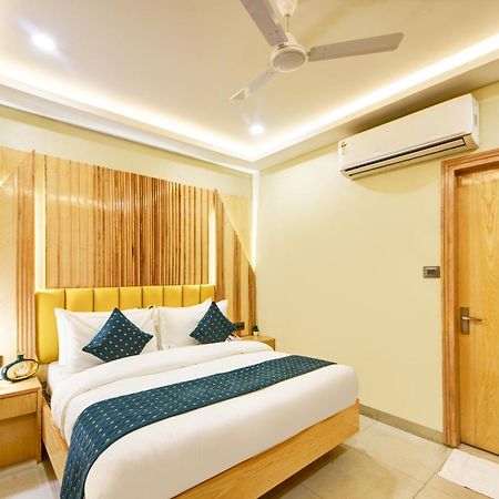 New Frontier - 2 Mins From Old Delhi Railway Station & Chandni Chowk Ngoại thất bức ảnh