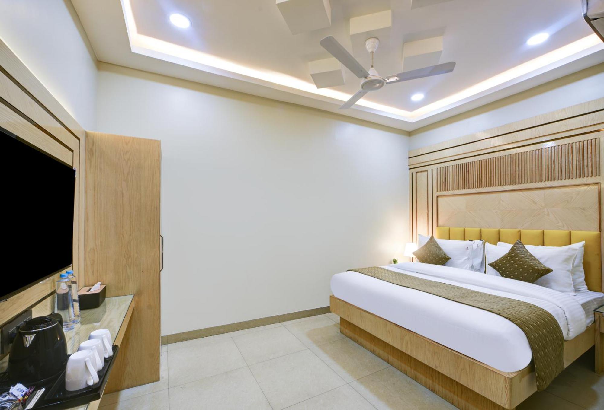 New Frontier - 2 Mins From Old Delhi Railway Station & Chandni Chowk Ngoại thất bức ảnh
