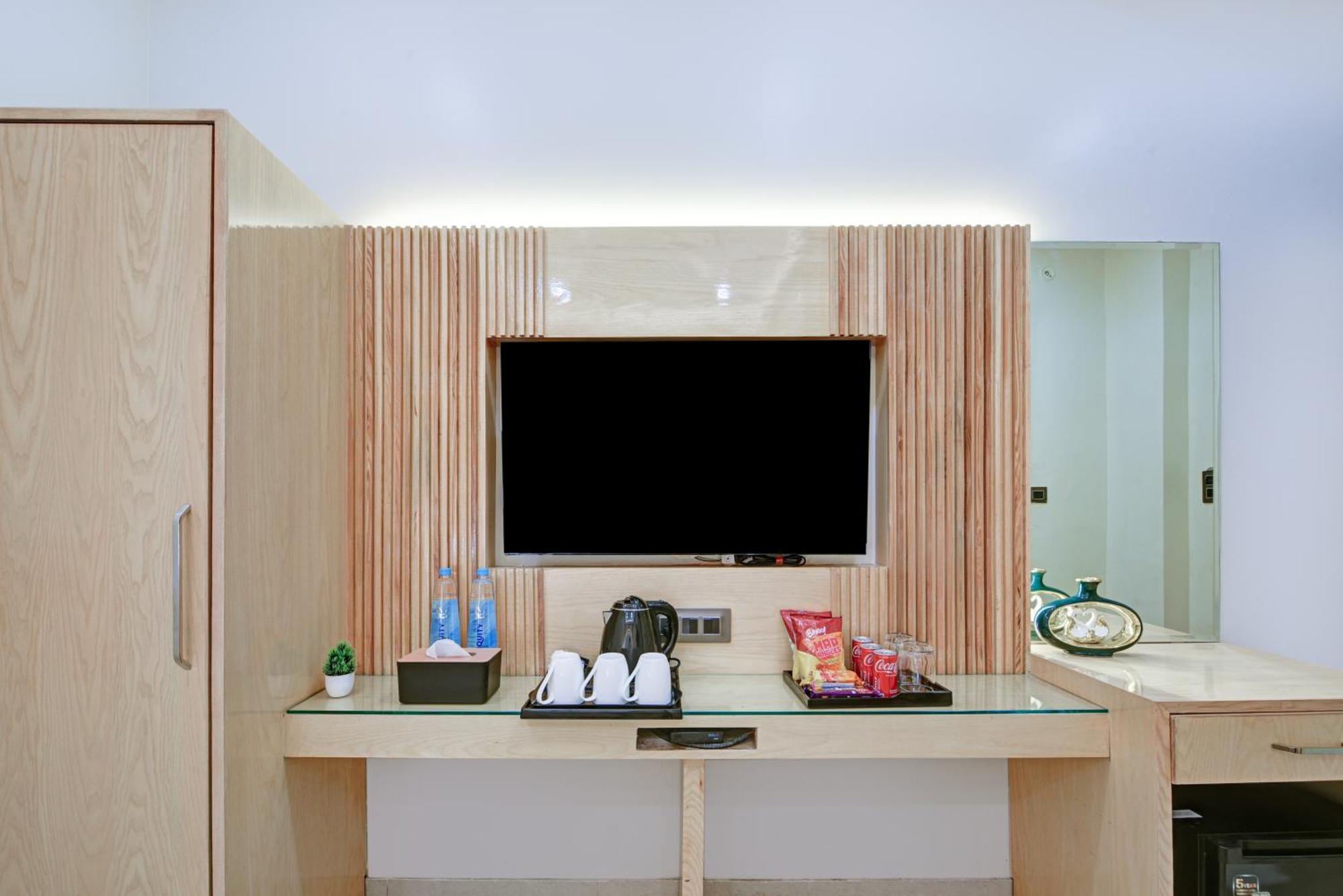 New Frontier - 2 Mins From Old Delhi Railway Station & Chandni Chowk Ngoại thất bức ảnh