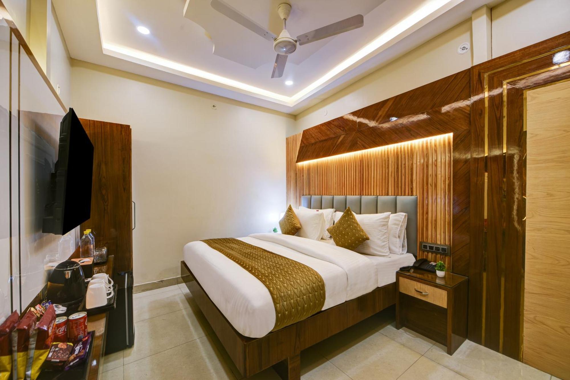 New Frontier - 2 Mins From Old Delhi Railway Station & Chandni Chowk Ngoại thất bức ảnh
