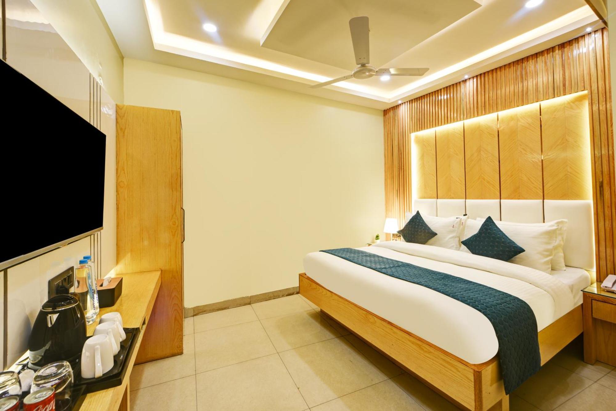 New Frontier - 2 Mins From Old Delhi Railway Station & Chandni Chowk Ngoại thất bức ảnh