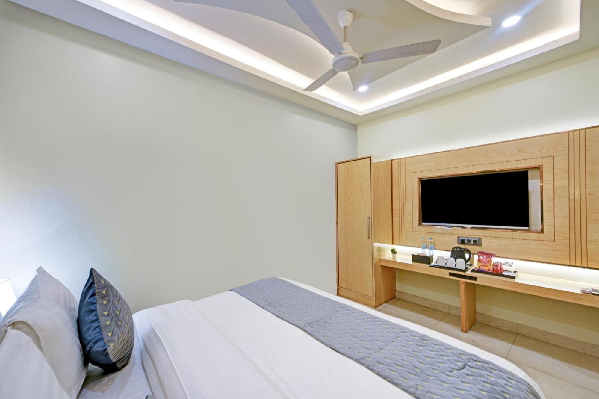 New Frontier - 2 Mins From Old Delhi Railway Station & Chandni Chowk Ngoại thất bức ảnh