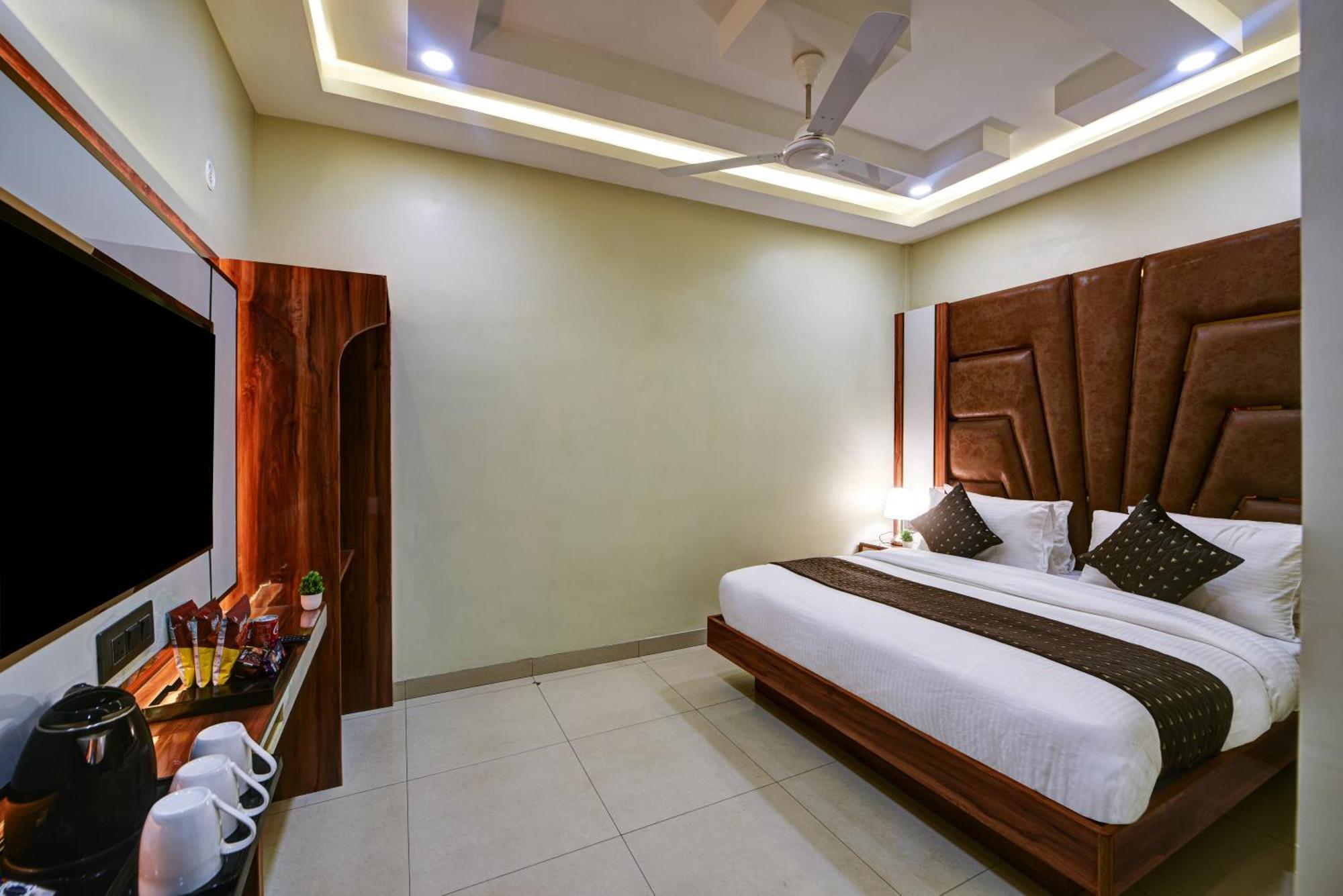 New Frontier - 2 Mins From Old Delhi Railway Station & Chandni Chowk Ngoại thất bức ảnh