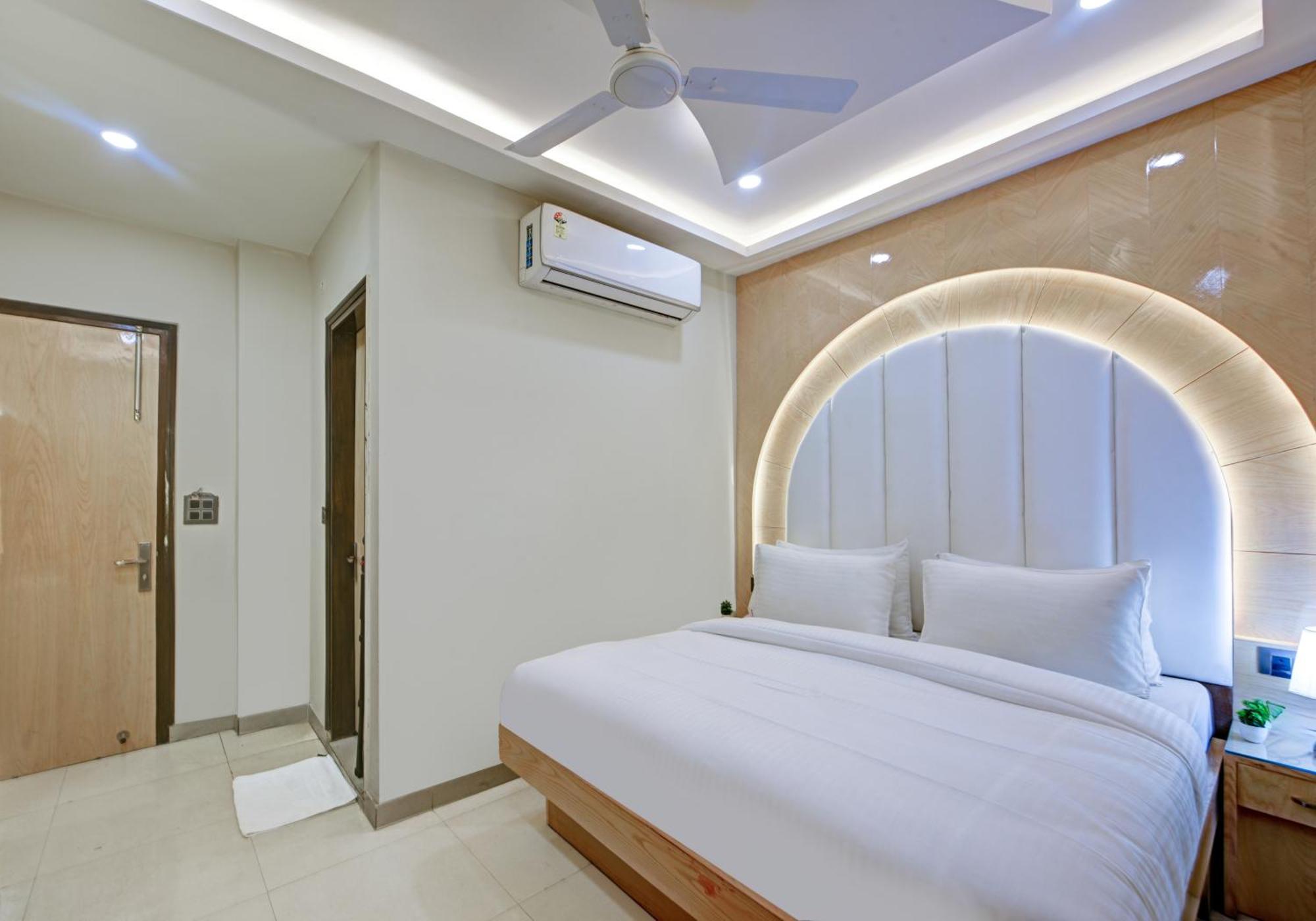 New Frontier - 2 Mins From Old Delhi Railway Station & Chandni Chowk Ngoại thất bức ảnh
